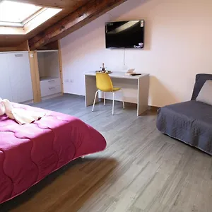 Bed & Breakfast Cuore Partenopeo, Naples